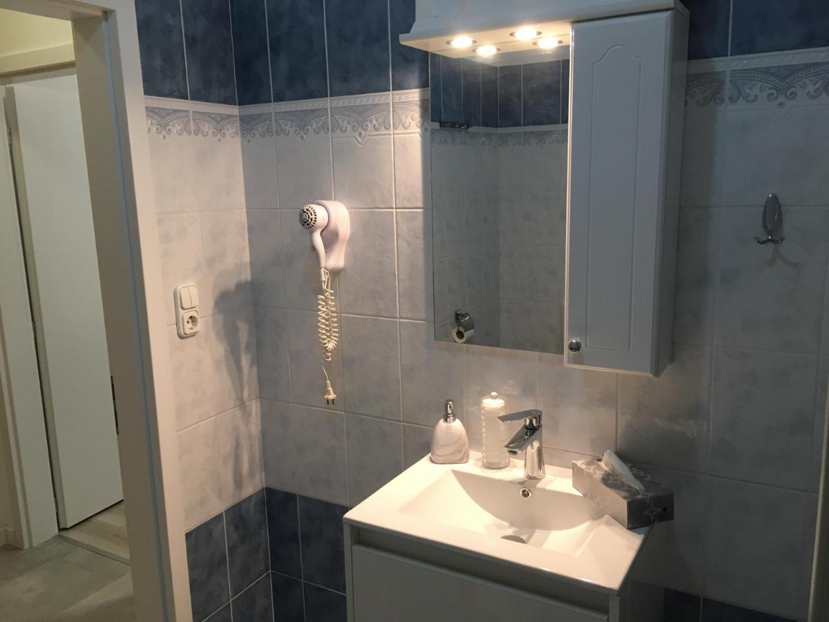 Szabo Vendeghaz Zamardi Villa Buitenkant foto